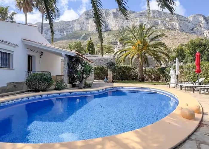 Holiday home Bezaubernde By Interhome